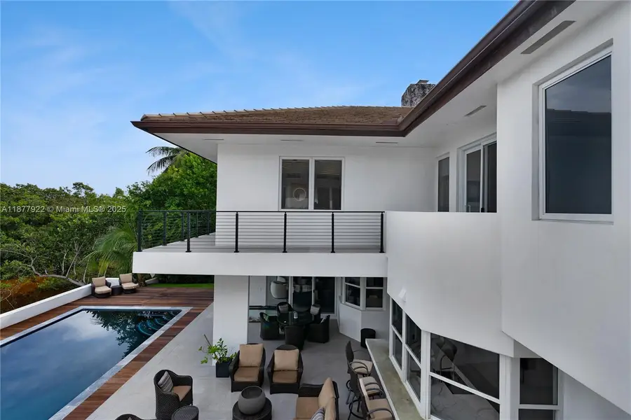 325 Campana Ave, Coral Gables, FL 33156 - Image #2