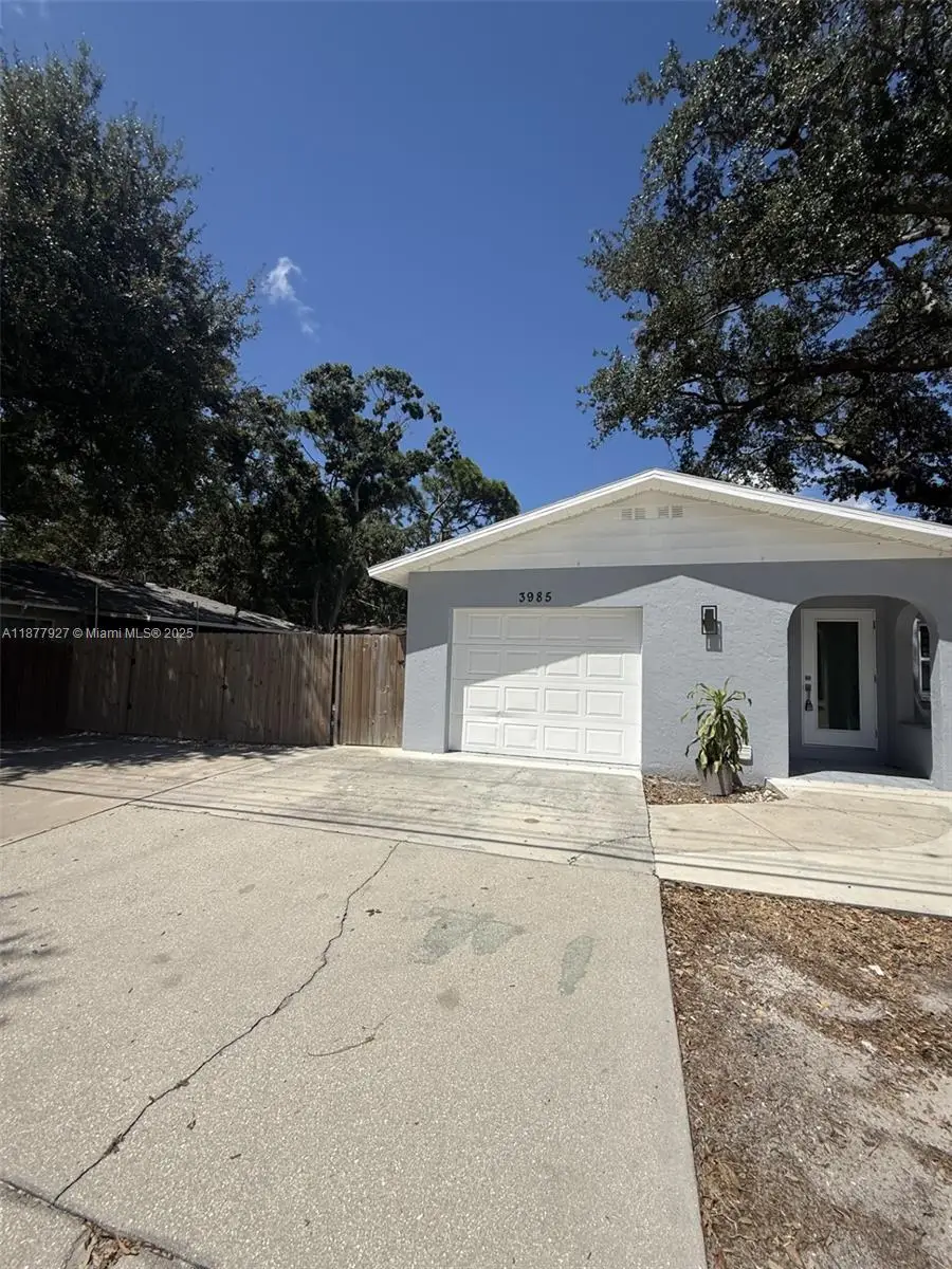 3985 Proctor Rd, Sarasota, FL 34233 - Image #3