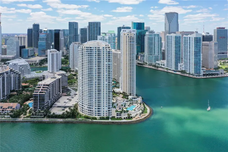 848 Brickell Key Dr #2502, Miami, FL 33131 - Image #3
