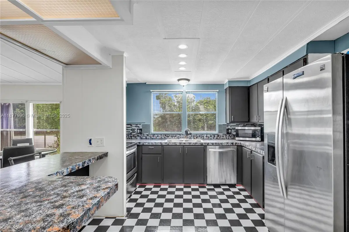 5321 SW 30th Way, Dania Beach, FL 33312 - Image #1