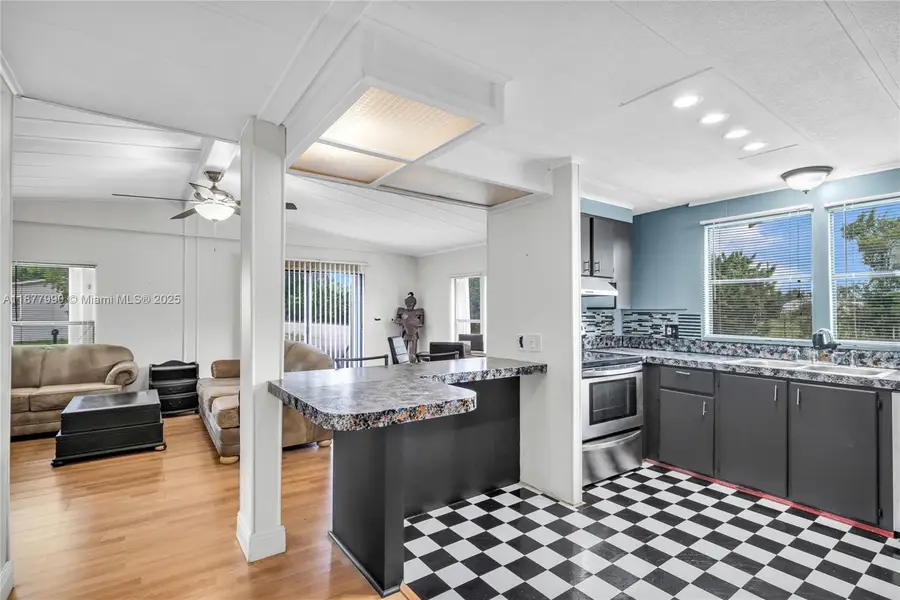 5321 SW 30th Way, Dania Beach, FL 33312 - Image #2