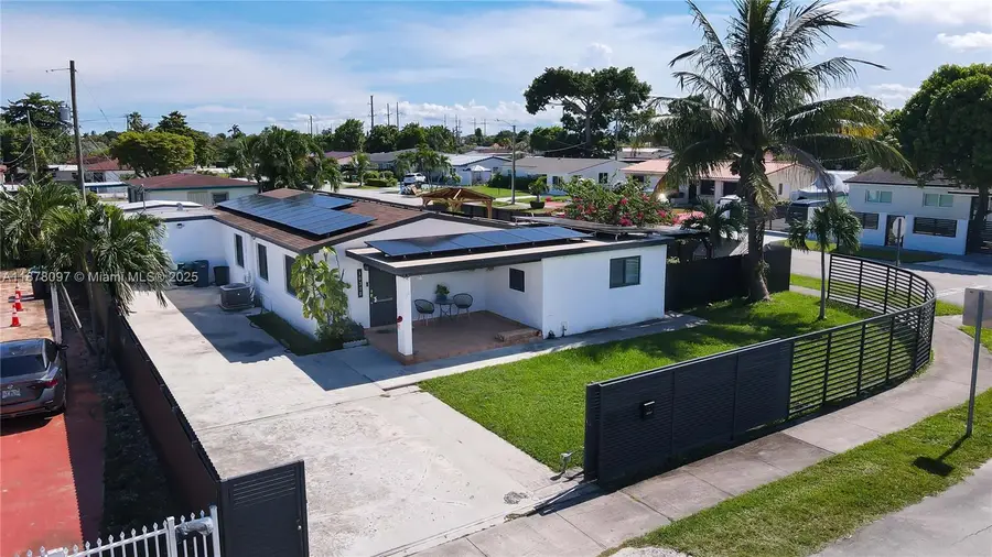 10370 SW 34th St, Miami, FL 33165 - Image #3