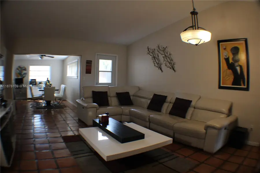 12003 SW 110th St Cir N, Miami, FL 33186 - Image #2