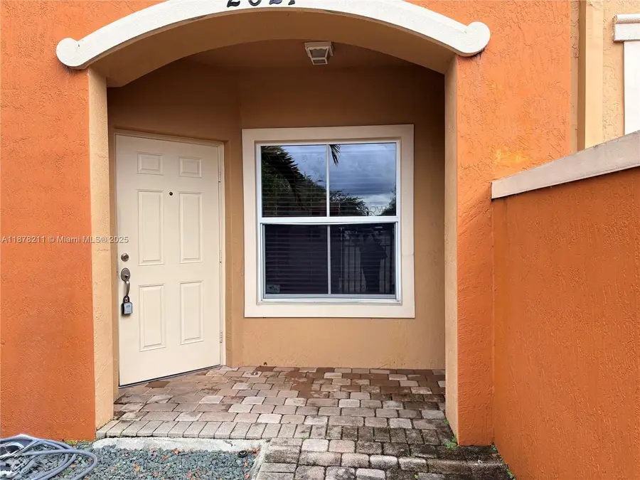 2621 SW 121st Ter #711, Miramar, FL 33025 - Image #3