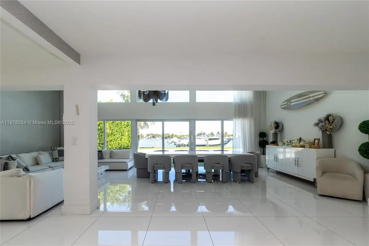 1215 N Biscayne Point Rd, Miami Beach, FL 33141 - Image #1