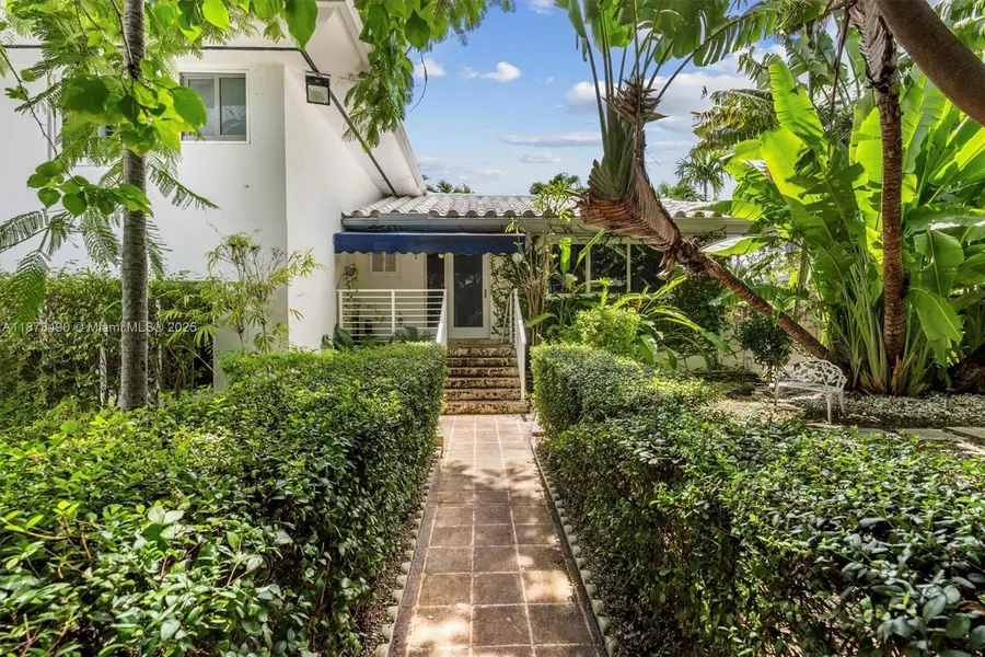 1164 NE 86th St, Miami, FL 33138 - Image #2