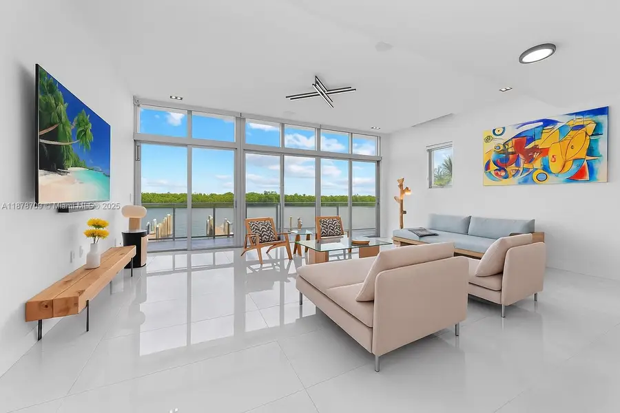 2890 N Ocean Dr, Hollywood, FL 33019 - Image #3