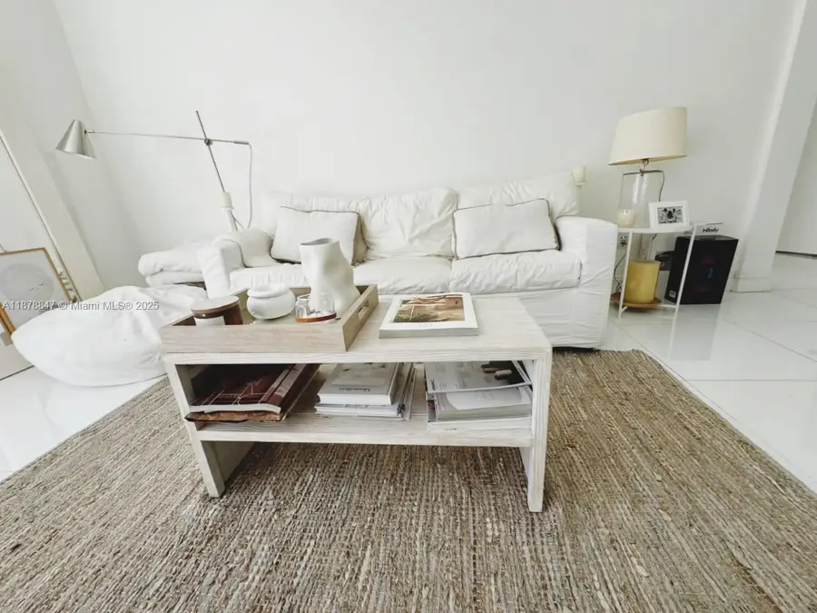 1460 Ocean Dr #303, Miami Beach, FL 33139 - Image #2