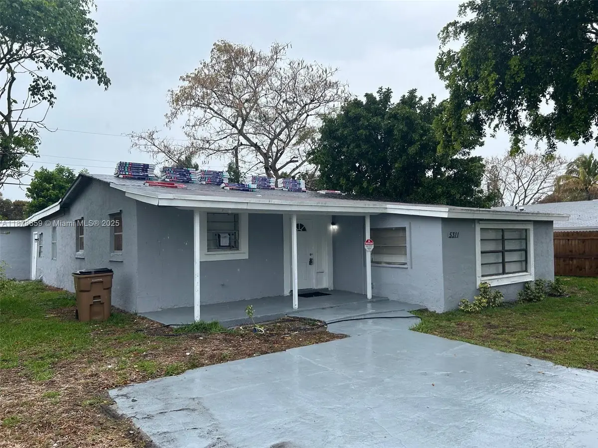 5311 NE 10th Ave, Deerfield Beach, FL 33064 - Image #1