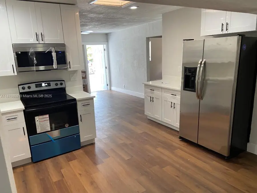 5311 NE 10th Ave, Deerfield Beach, FL 33064 - Image #3