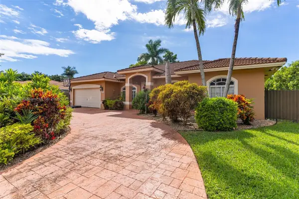 27902 SW 159th Ct, Homestead, FL 33031