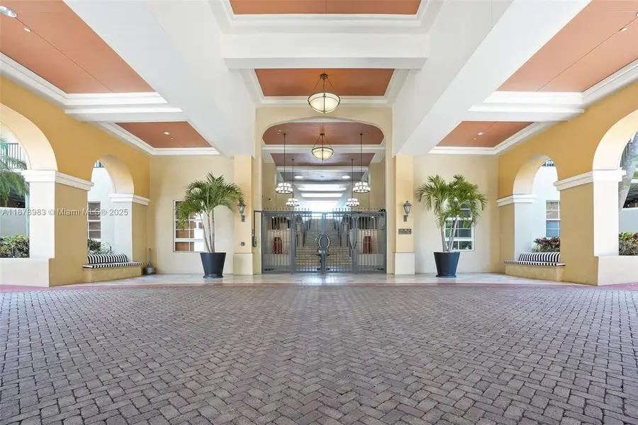 520 SE 5th Ave #1109, Fort Lauderdale, FL 33301 - Image #3