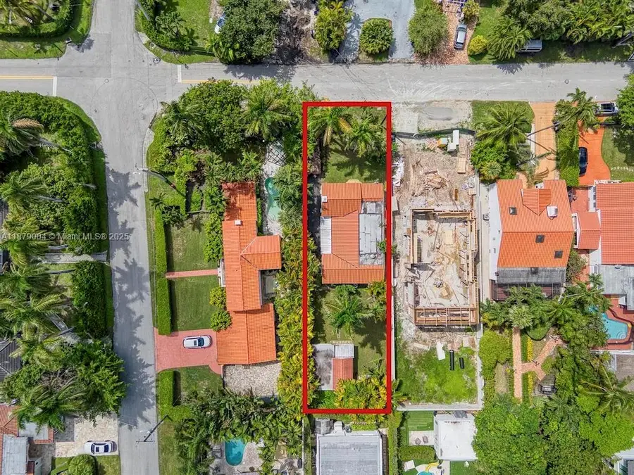 515 W 30th St, Miami Beach, FL 33140 - Image #2