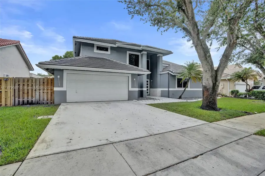 1321 SW 102nd Ave, Pembroke Pines, FL 33025 - Image #3