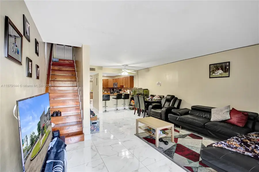 2419 NW 11th St #21-D, Miami, FL 33125 - Image #2