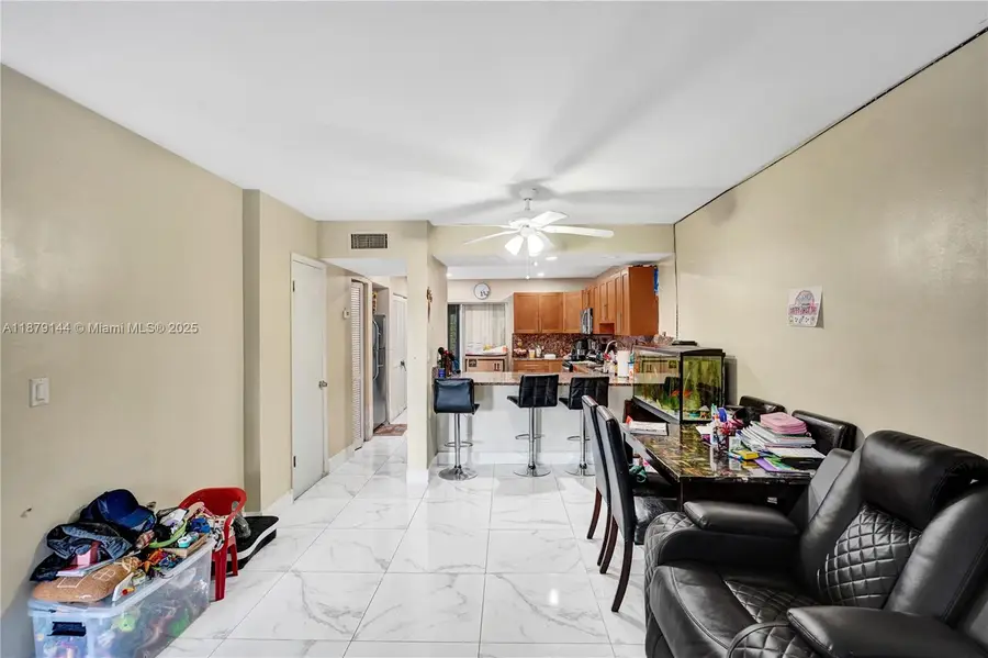 2419 NW 11th St #21-D, Miami, FL 33125 - Image #3