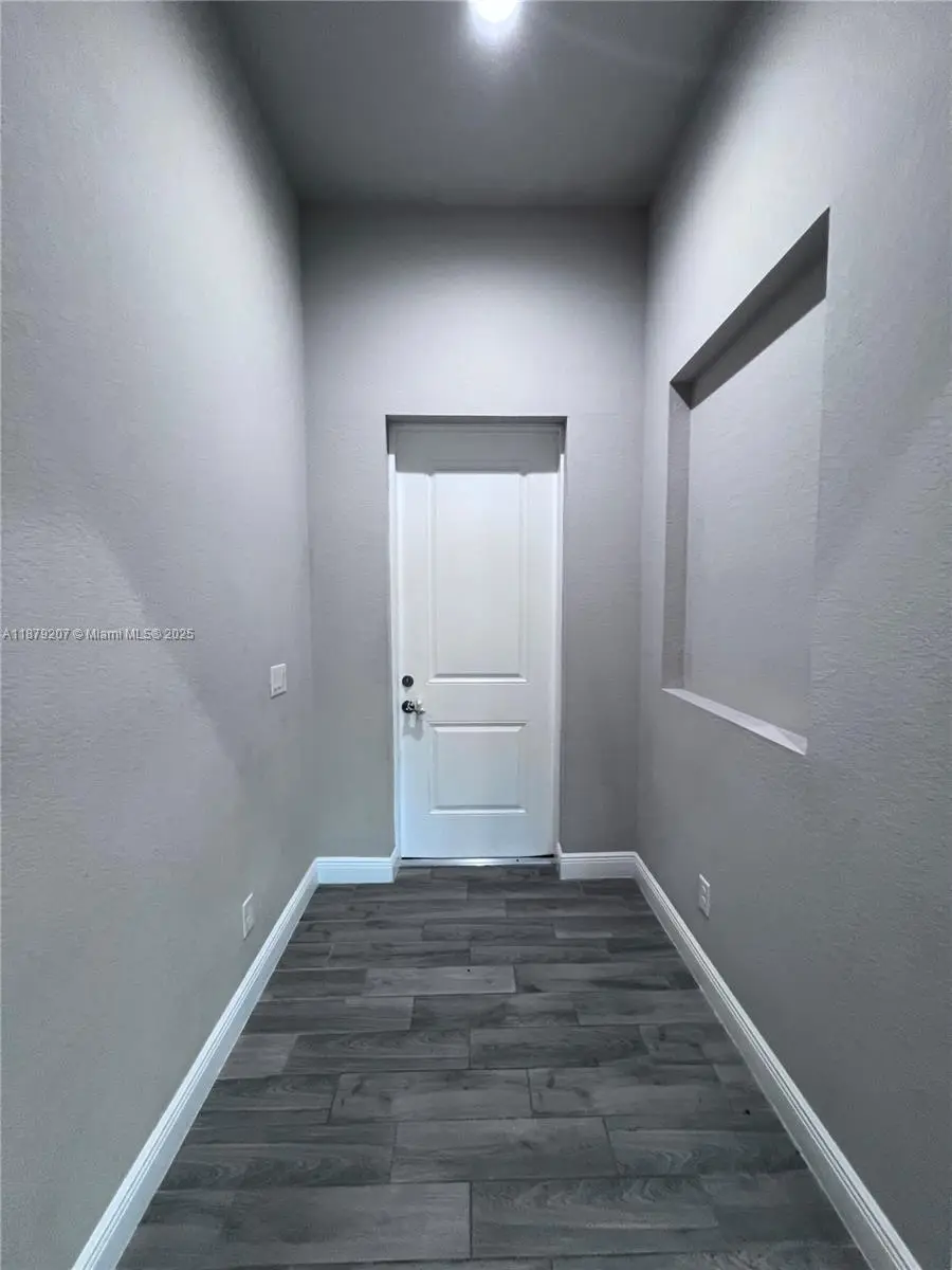 324 Kansas Terr, Labelle, FL 33939 - Image #2