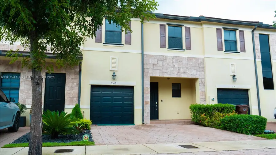 3343 W 100th Ter, Hialeah, FL 33018 - Image #3