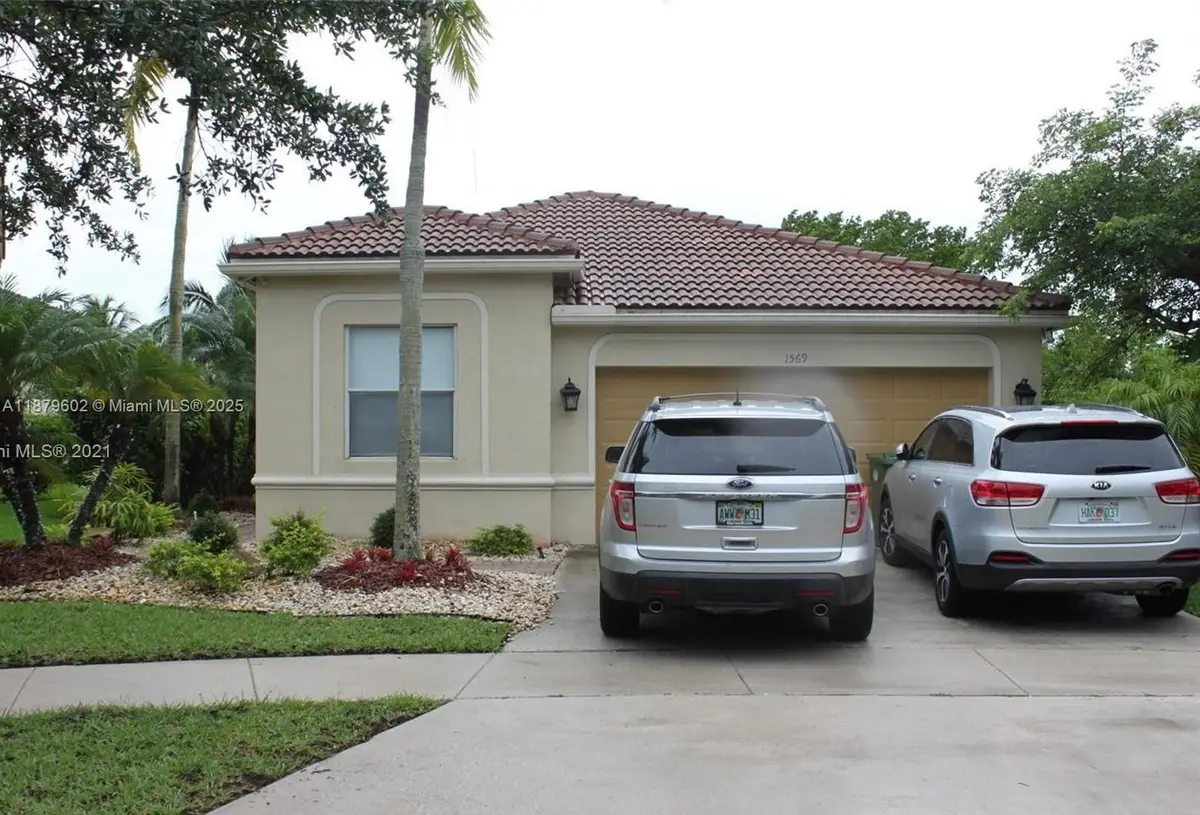 1569 Winterberry Ln, Weston, FL 33327 - Image #1