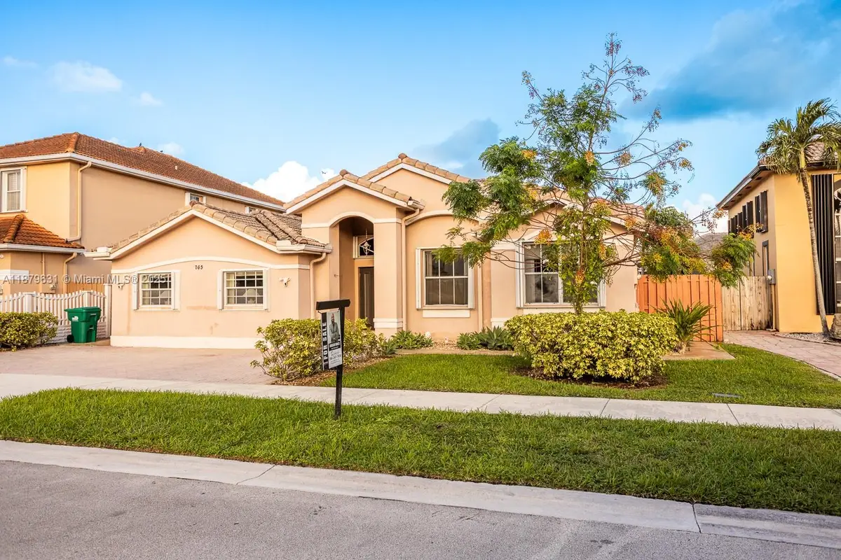 765 NW 129th Pl, Miami, FL 33182 - Image #1
