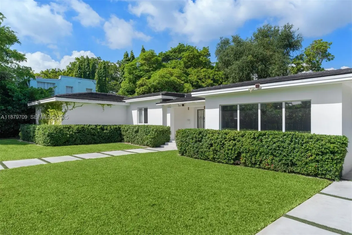 5954 NE 5th Ave, Miami, FL 33137 - Image #1