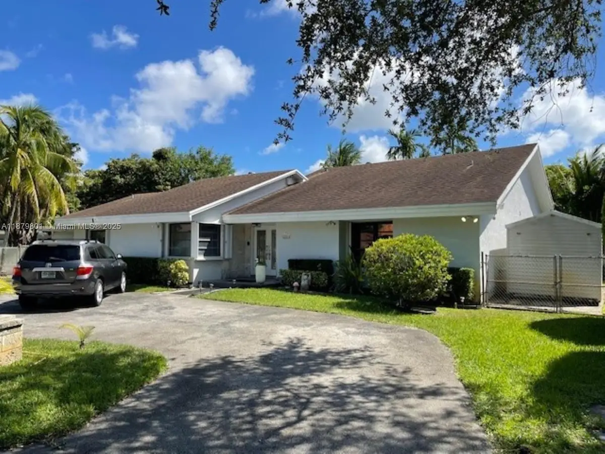 5780 SW 59th Pl, South Miami, FL 33143 - Image #1