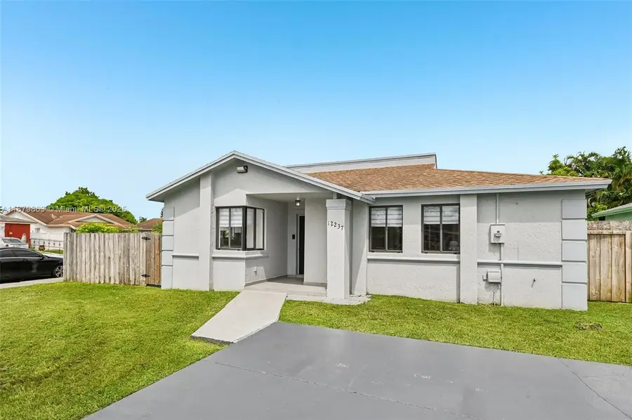 12237 SW 193rd St, Miami, FL 33177 - Image #3