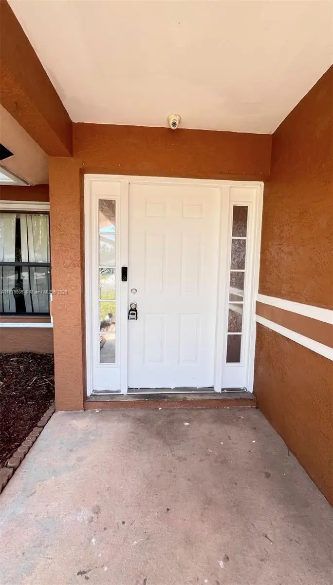 1925 SE Floresta Dr, Port Saint Lucie, FL 34983 - Image #3