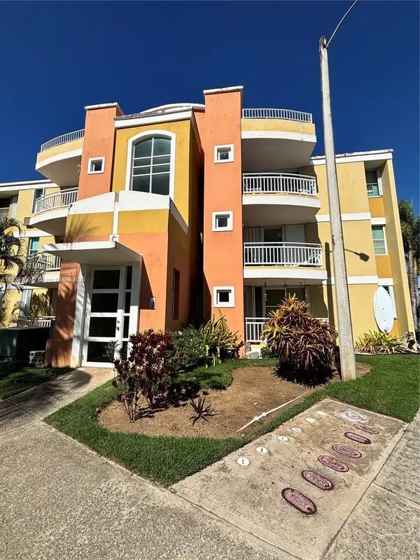 Calle Mediania Alta #C3O3, Loiza, PR 00772