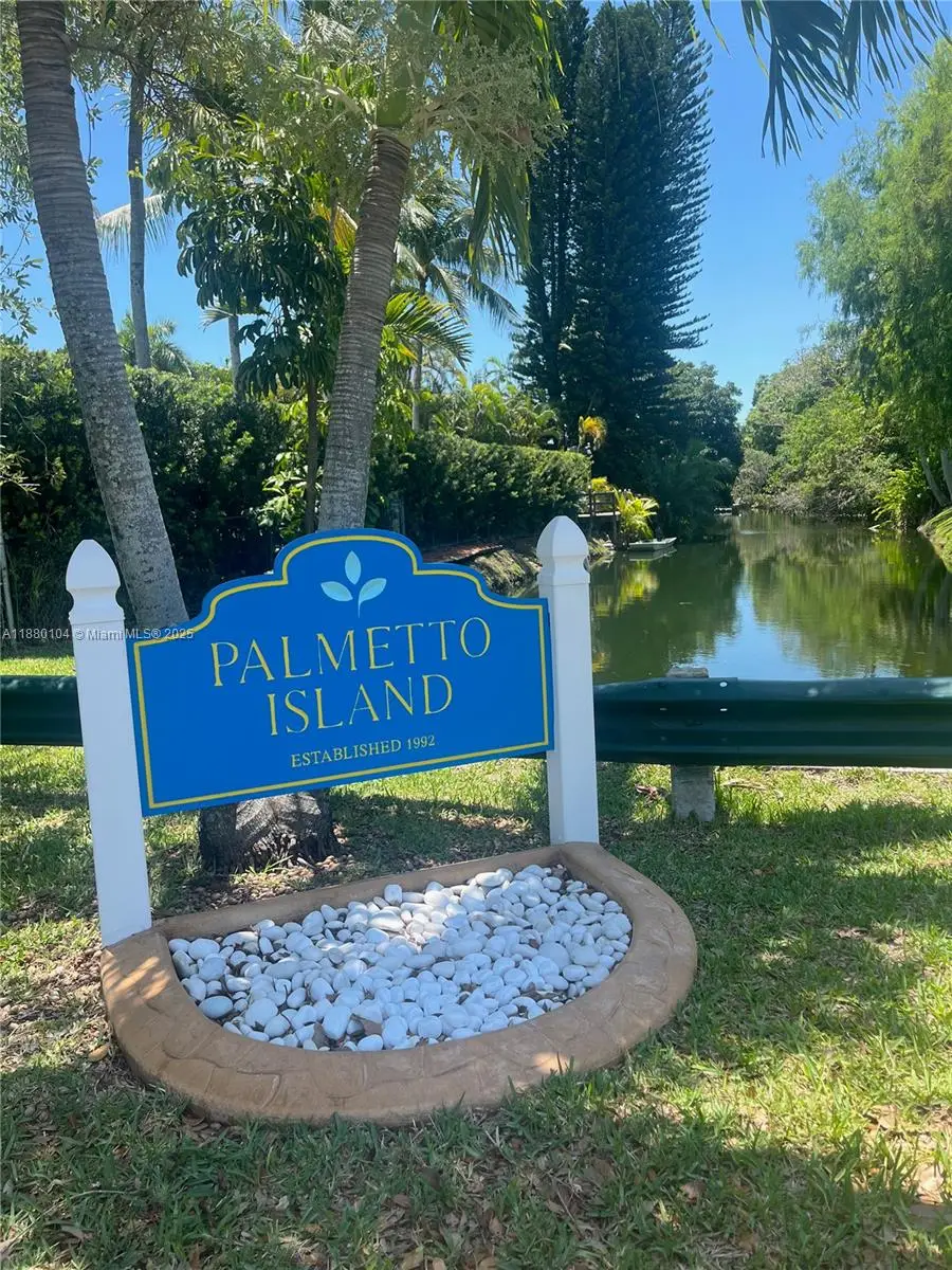 13000 SW 69th Ct, Pinecrest, FL 33156 - Image #2