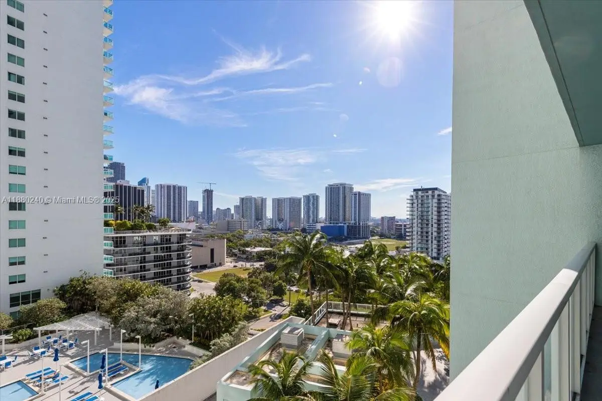 1900 N Bayshore Dr #1509, Miami, FL 33132 - Image #1