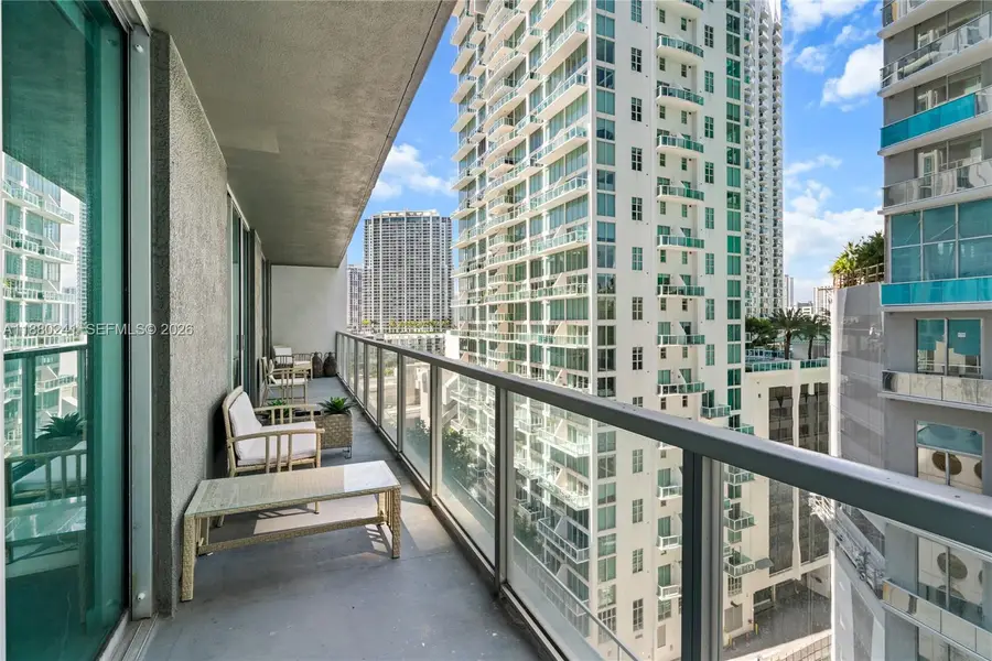 55 SE 6th St #1203, Miami, FL 33131 - #3