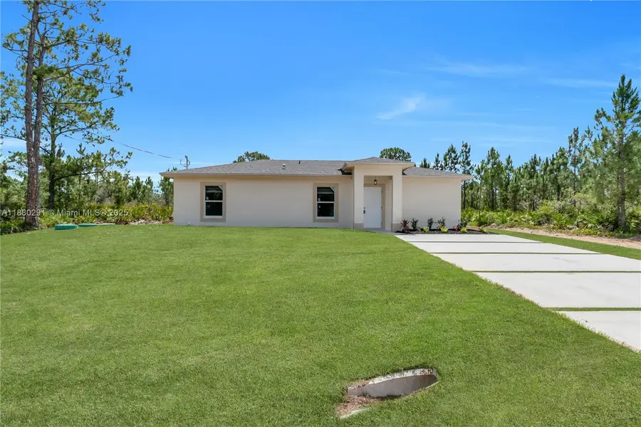 2801 42 St W, Lehigh Acres, FL 33972 - #2