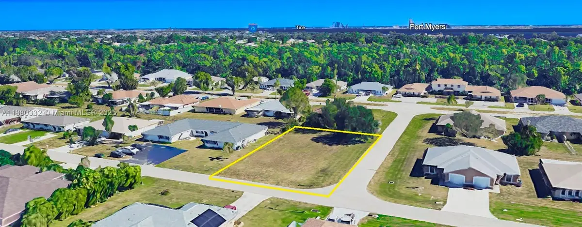 941 SE 23 Place, Cape Coral, FL 33990 - Image #1