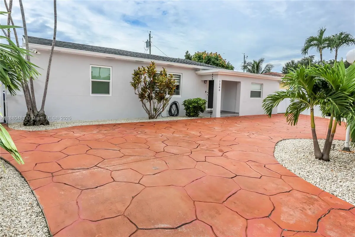 7280 SW 13th St, Miami, FL 33144 - Image #1