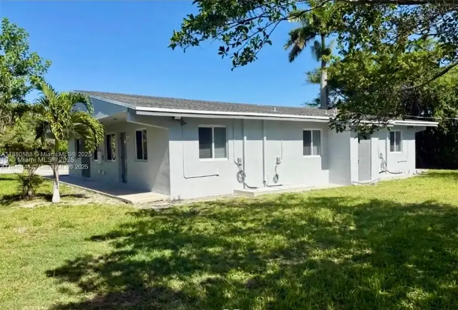 22210 SW 116th Ave, Miami, FL 33170 - Image #2