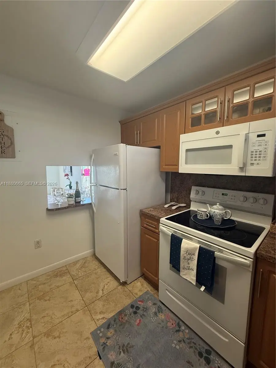 8345 Sunrise Lakes Blvd #309, Sunrise, FL 33322 - #3