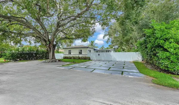 11102 NE 9th Ct, Biscayne Park, FL 33161