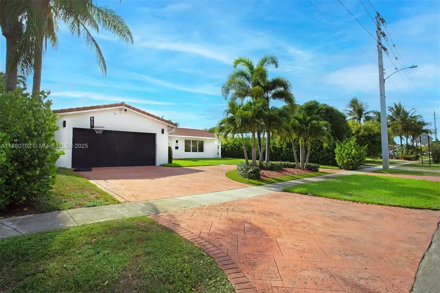 1720 N 50th Ave, Hollywood, FL 33021 - Image #2