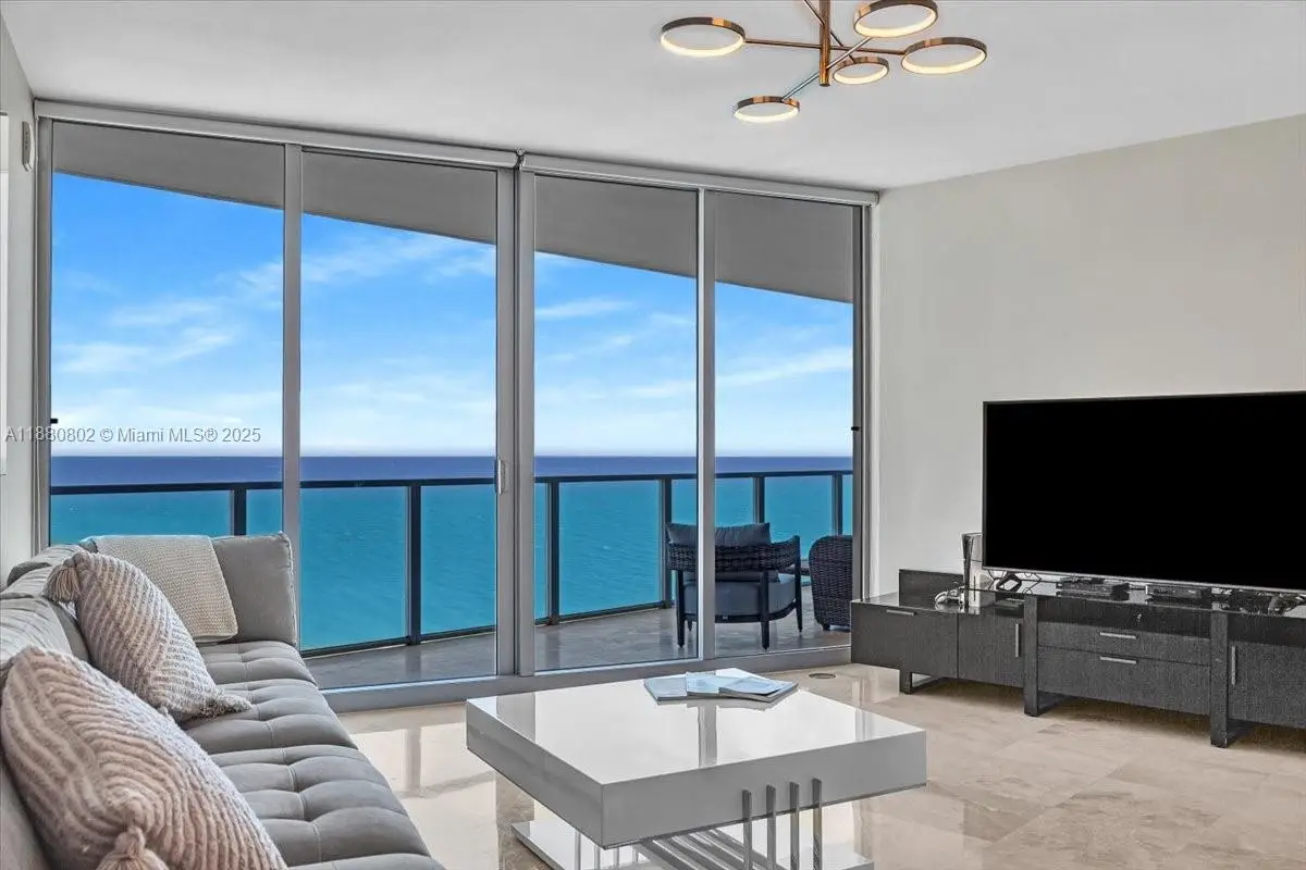 3101 S Ocean Dr #2307, Hollywood, FL 33019 - Image #1