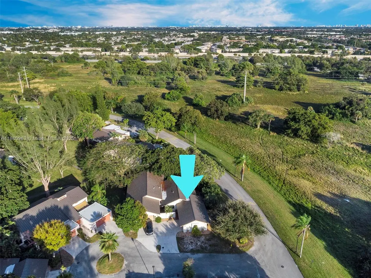 3400 Cherry Garden Cir #156, Lauderhill, FL 33319 - Image #1