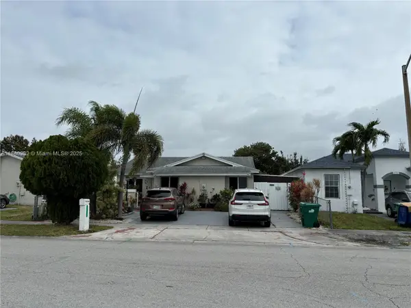 12343 SW 195th Ter, Miami, FL 33177