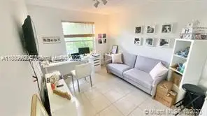 5722 NW 101st Ct, Doral, FL 33178 - Image #3