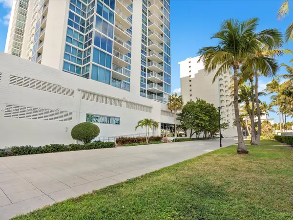 2655 Collins Ave #510, Miami Beach, FL 33140