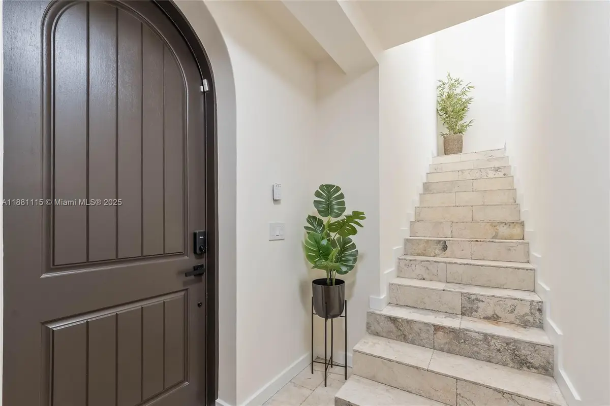 345 Madeira Ave #345, Coral Gables, FL 33134 - Image #1