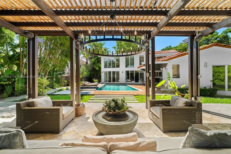 575 Bay Point Rd, Miami, FL 33137 - Image #3