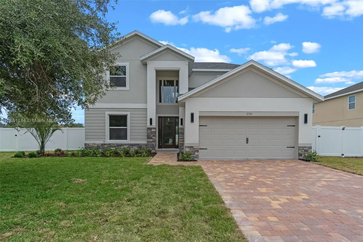 1700 Underwood Ave, Saint Cloud, FL 34771 - Image #1