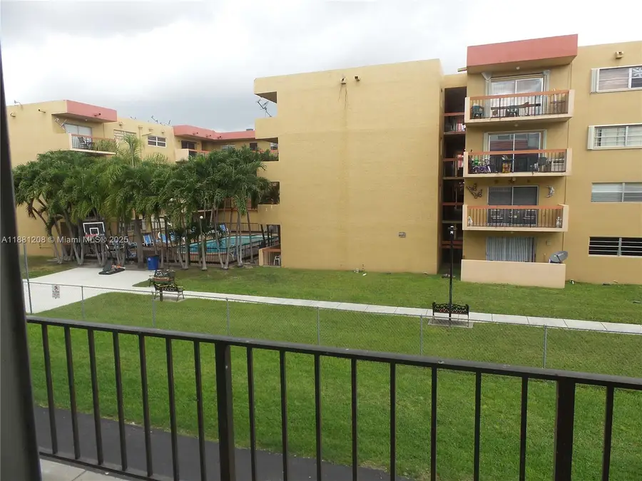 399 NW 72nd Ave #209, Miami, FL 33126 - Image #2