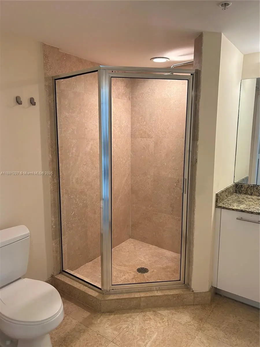 41 SE 5th St #1108, Miami, FL 33131 - #3