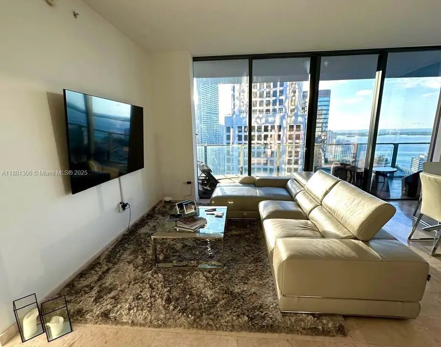 68 SE 6th St #2801, Miami, FL 33131 - Image #3